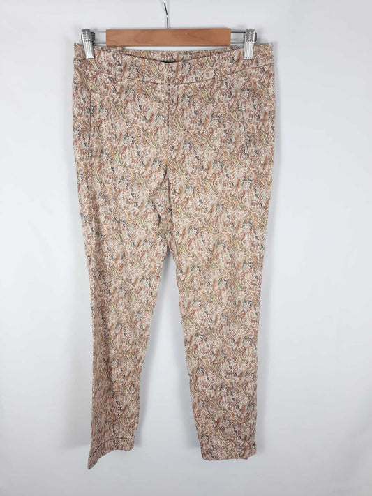 ZARA. Pantalones estampados T.36