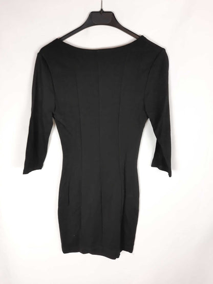 CELOP. Vestido negro ceñido T.m