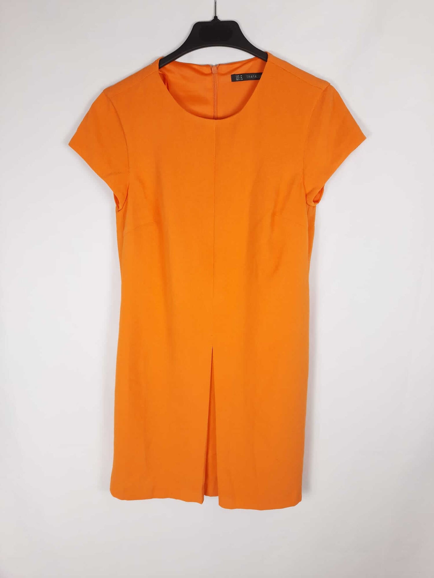 ZARA. Vestido naranja corto T.m