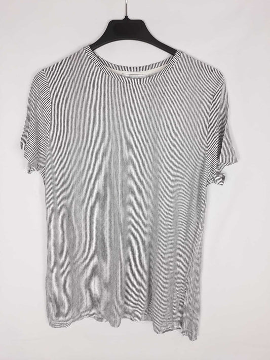 ZARA. camiseta rayas apertuas laterales T.m