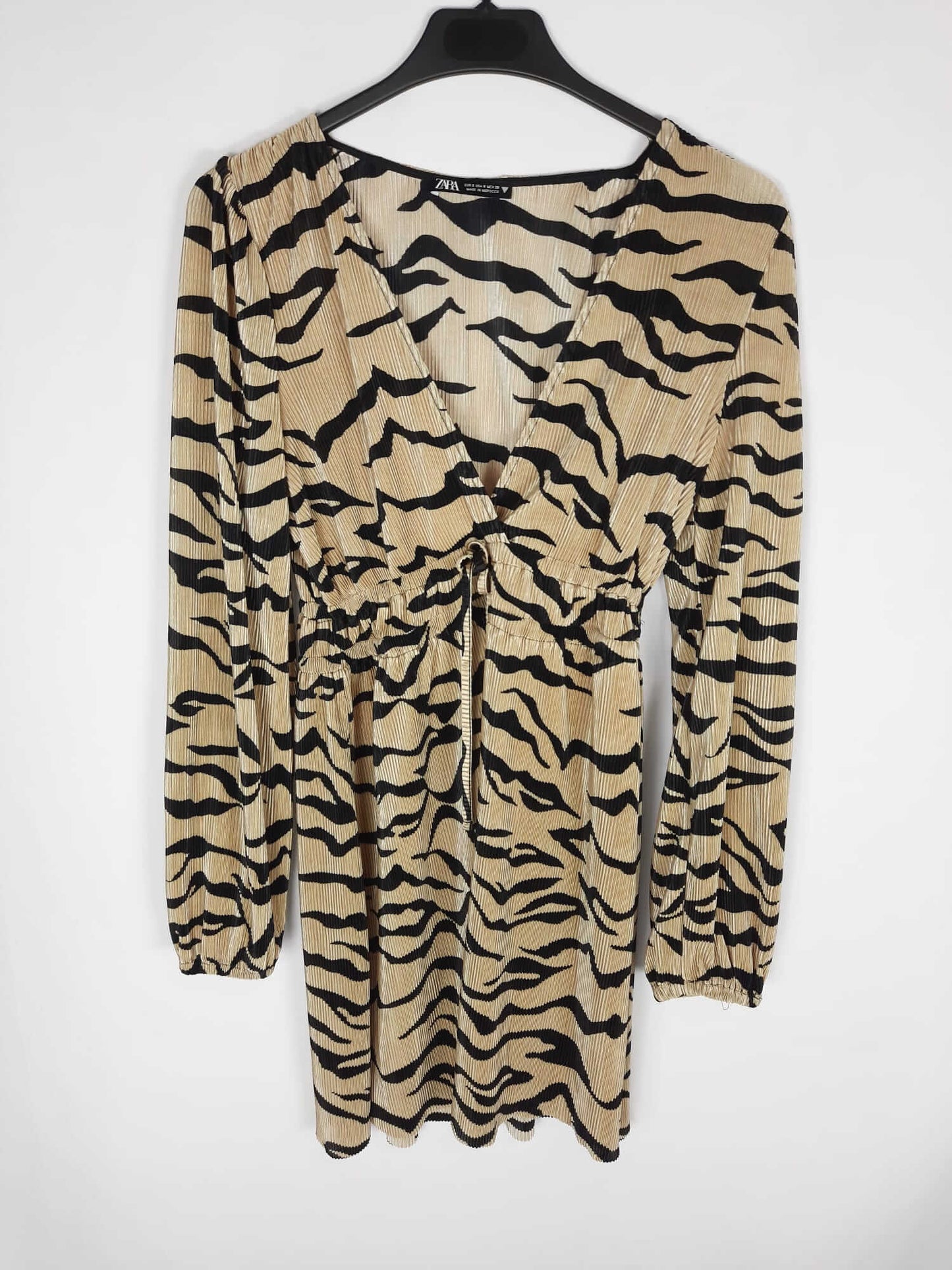 ZARA. Vestido corto animal print T. s