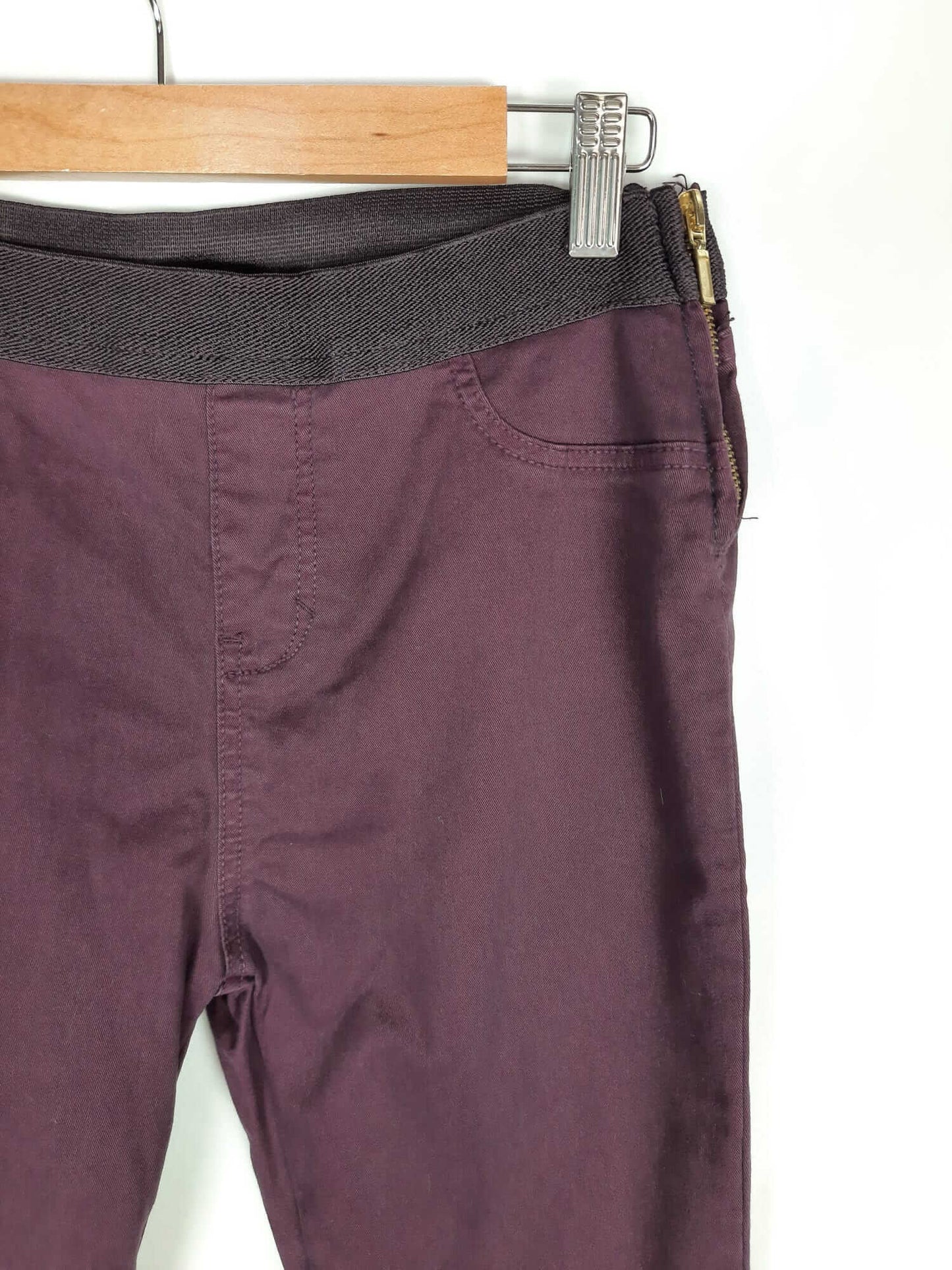 CORTEFIEL. Pantalon granate pitillo T.m