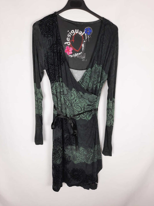 DESIGUAL. Vestido verde y grises T. m