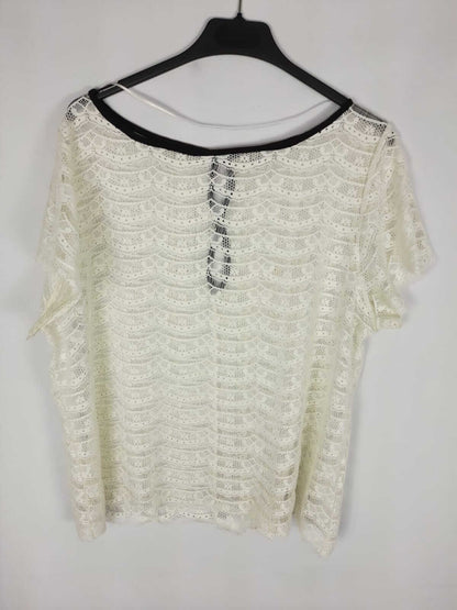 PULL&BEAR. Camiseta de encaje blanco T.m