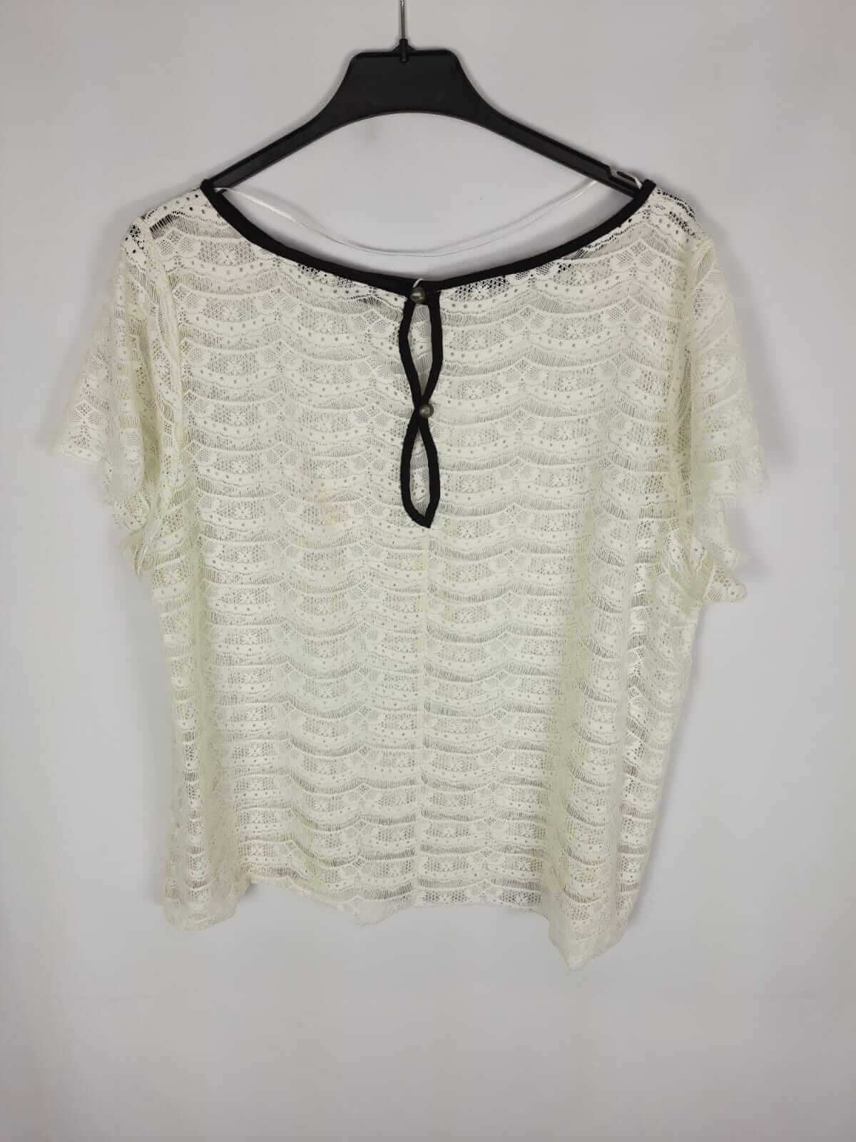 PULL&BEAR. Camiseta de encaje blanco T.m