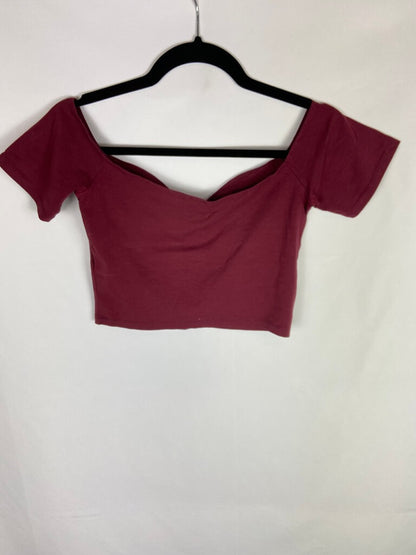 ASOS.  Top granate elastico T.38