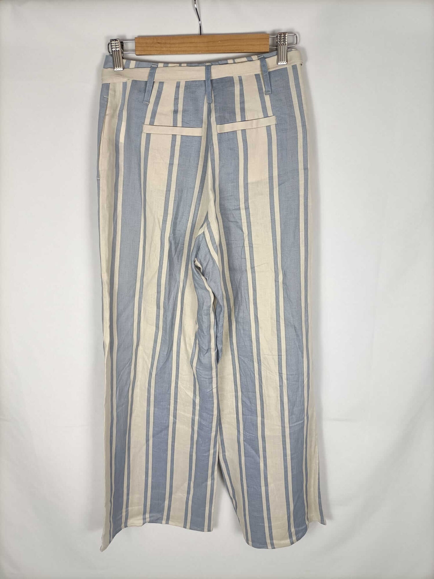 MAX&CO.  Total look pantalon lino fluido de rayas beige y azul T. 36 cacheta de rayas lino T. 36