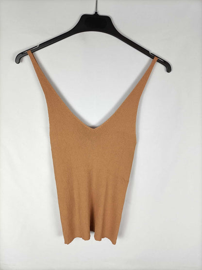 H&M.Top camel canalé T.40