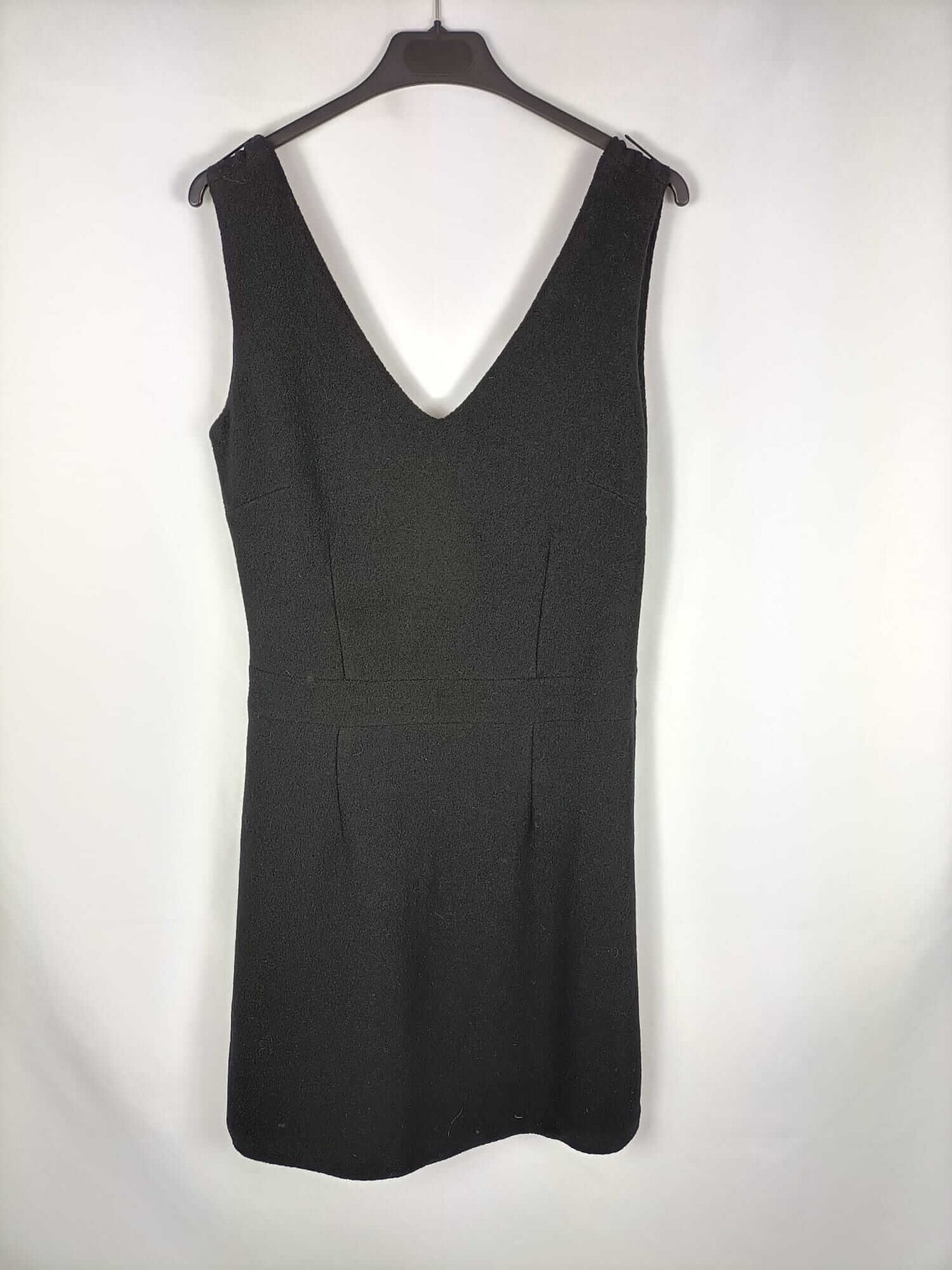 MASSIMO DUTTI.Vestido negro de lana T.s