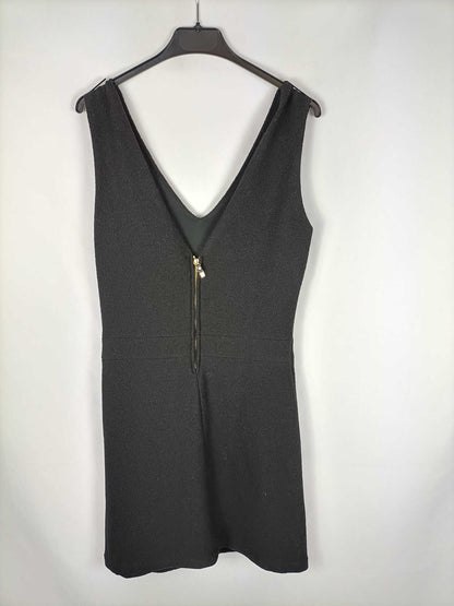 MASSIMO DUTTI.Vestido negro de lana T.s