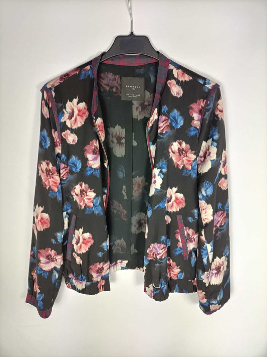 ZARA.Bomber fina flores T.M