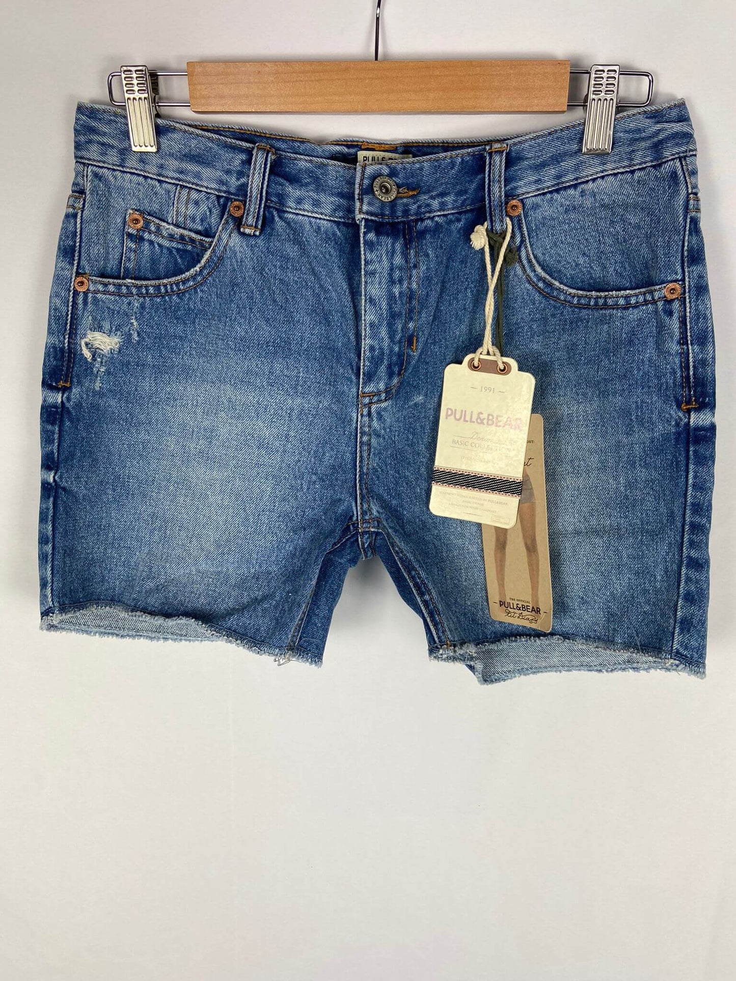 PULL&BEAR.Shorts vaqueros T.34