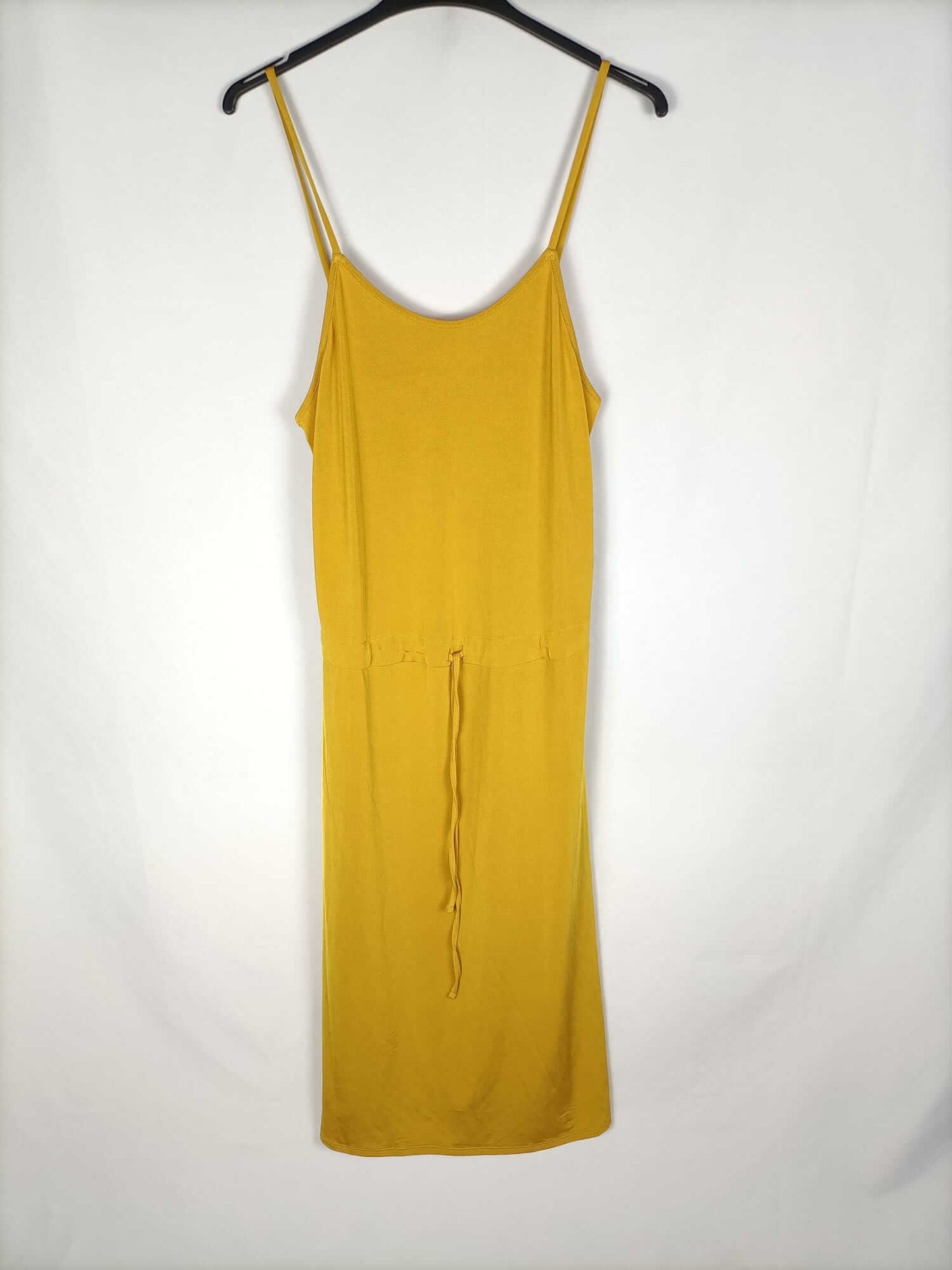 ZARA.Vestido midi mostaza T.s/m