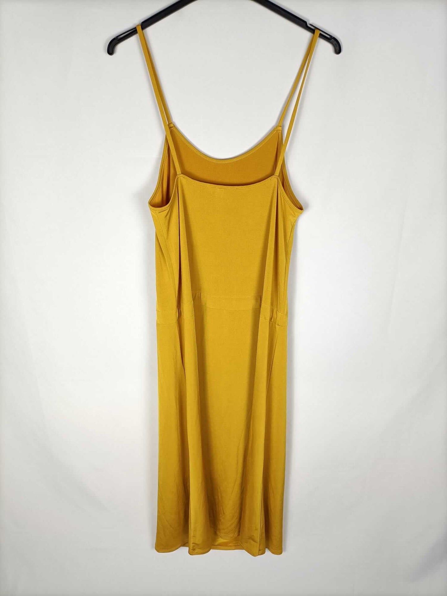 ZARA.Vestido midi mostaza T.s/m