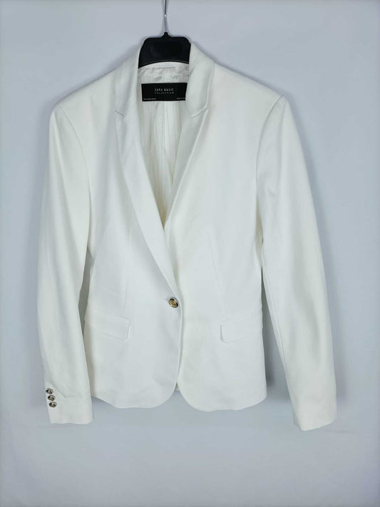 ZARA. Blazer blanca T. s