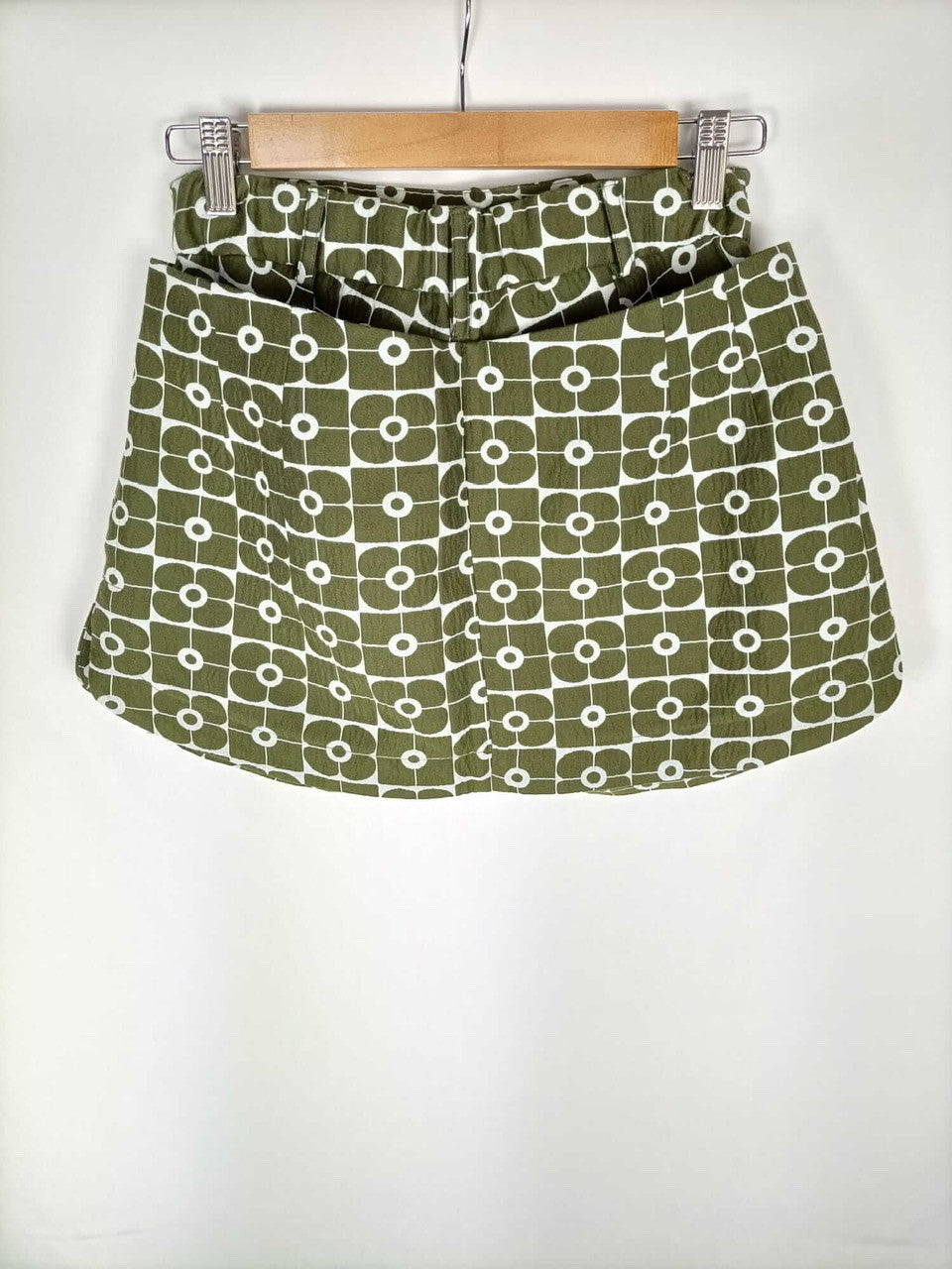 TARA JARMON.Shorts estampado retro T.36