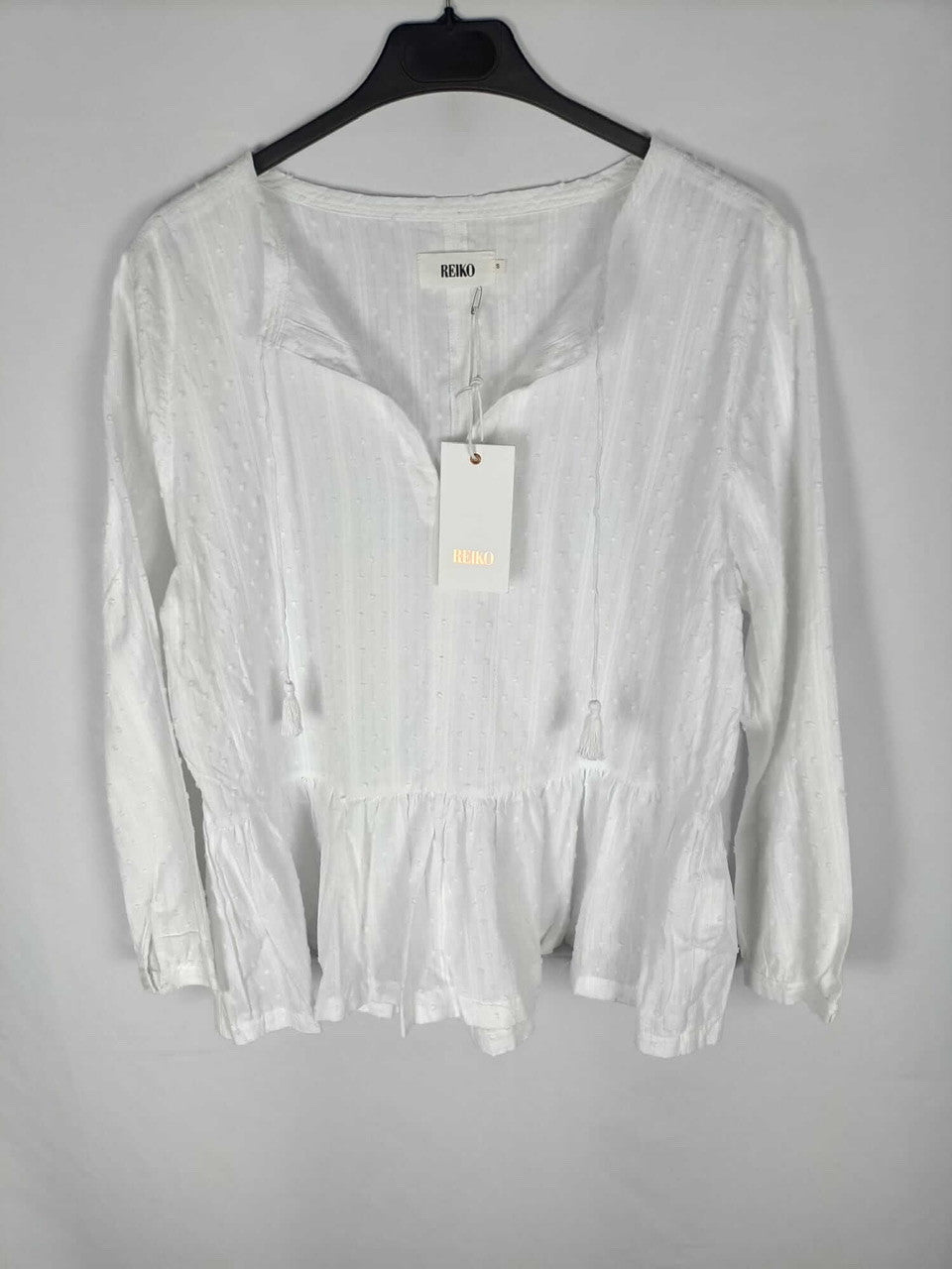 REIKO.Blusa blanca plumeti T.s