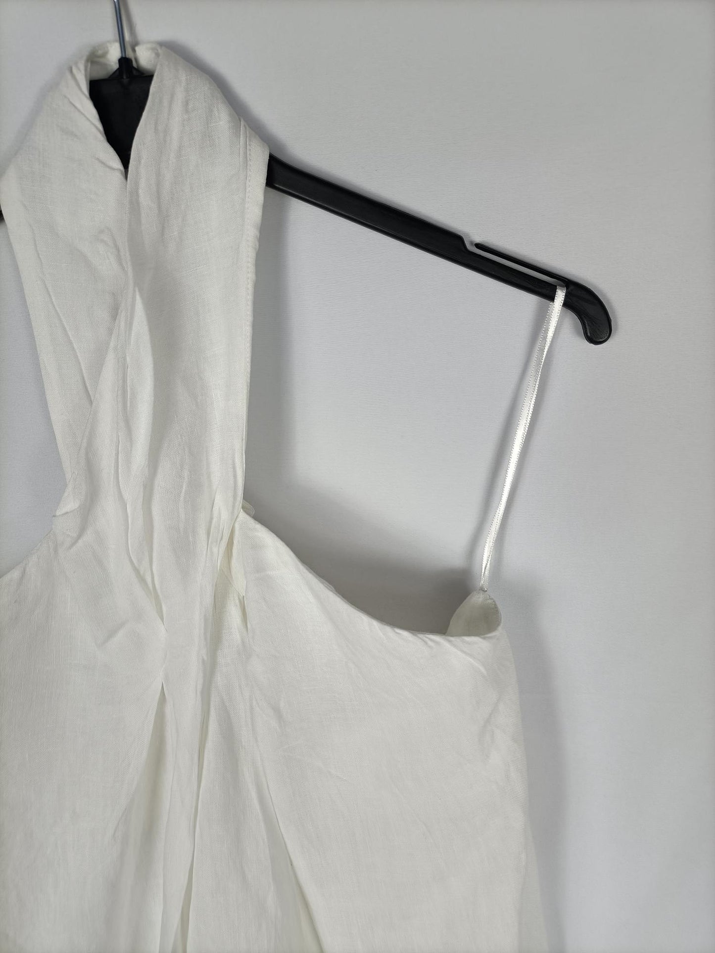 ZARA. Top blanco lino flecos T.xs