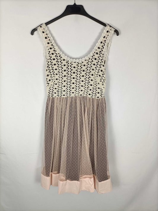 POUPEE CHIC. Vestido croché y tull T.38