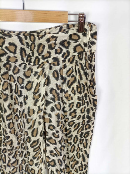 VERALUCI.Pantalones animal print T.m