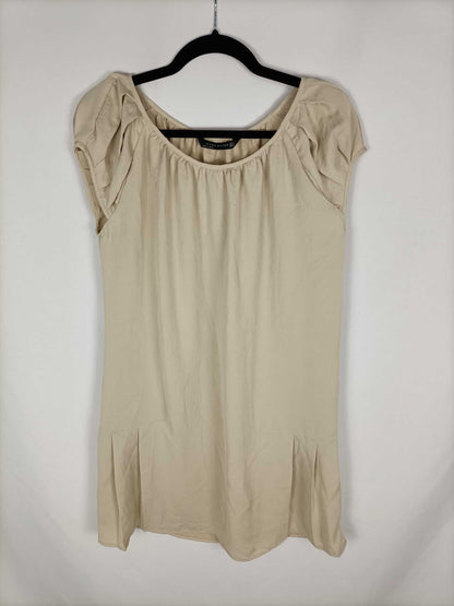 ZARA.Vestido fluido beige T.s