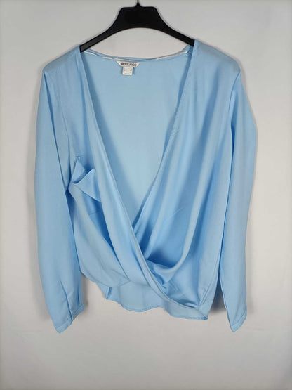 BLANCO.Blusa azul cruzada T.s