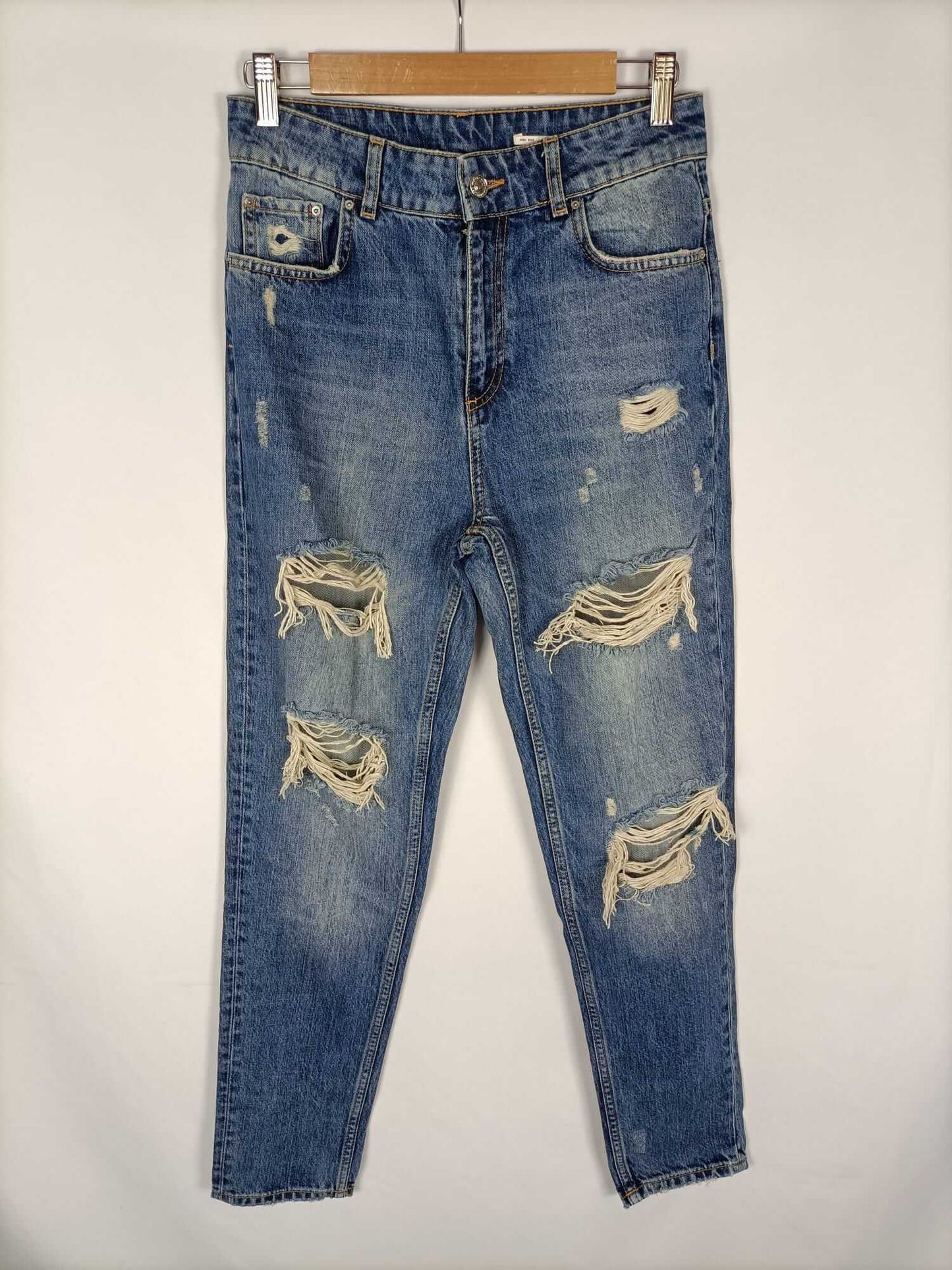 ZARA.Pantalones denim efecto vintage T.36