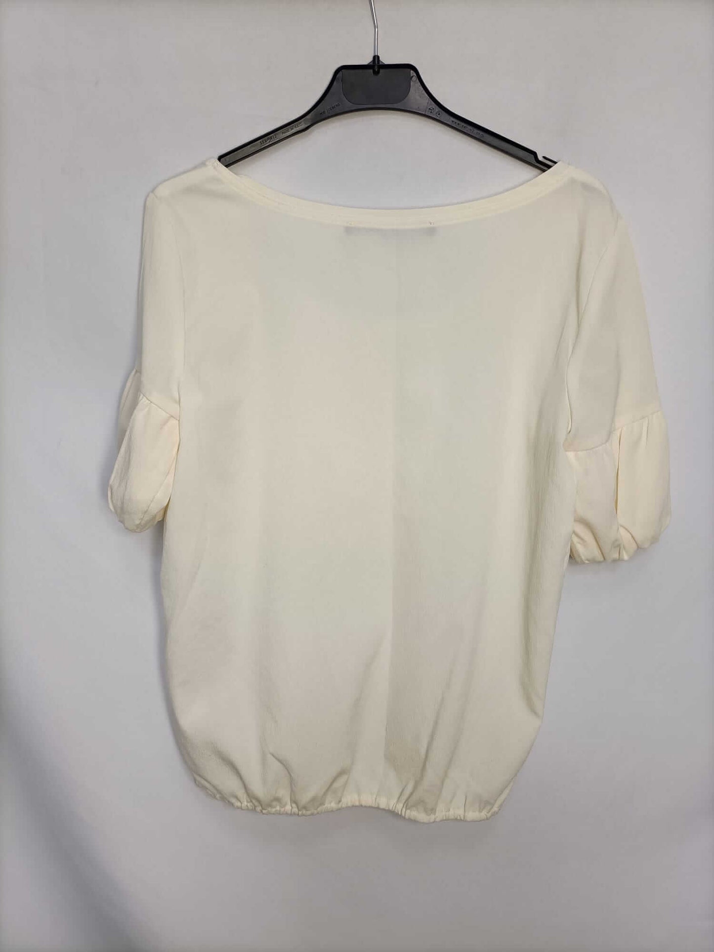 ZARA. Top beige fluido T.xs