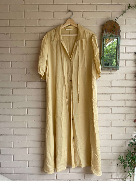 AMERICAN VINTAGE. Vestido largo amarillo oversized T.m/l