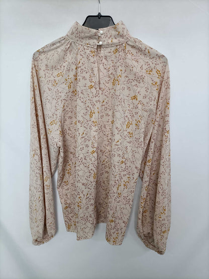 OTRAS. Blusa beige flores Tu (s/m)