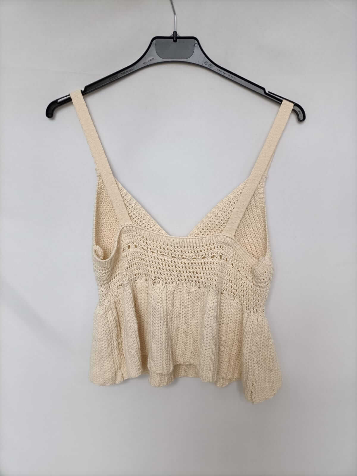 STRADIVARIUS. Top beige T.xs