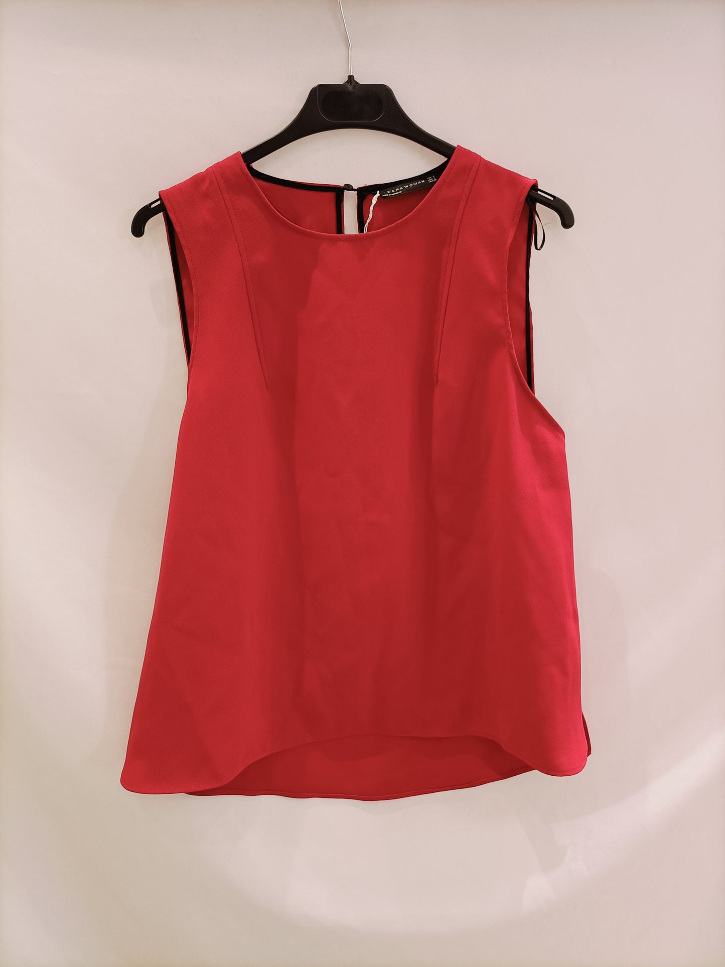 ZARA. Top rosa fluido T.s