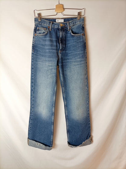 ZARA. Pantalón ancho denim T.34