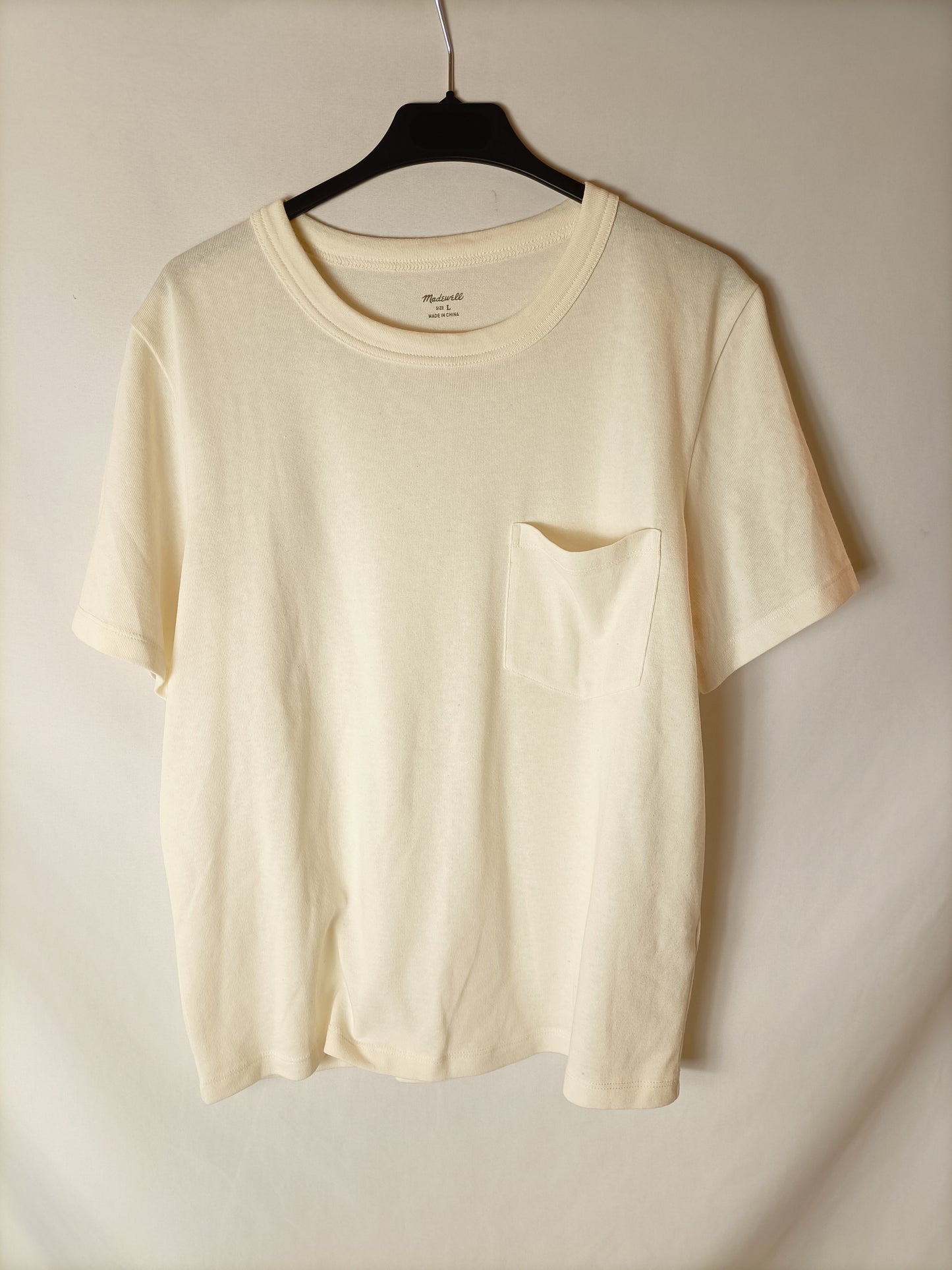 MADERWEL. Camiseta beige T.l