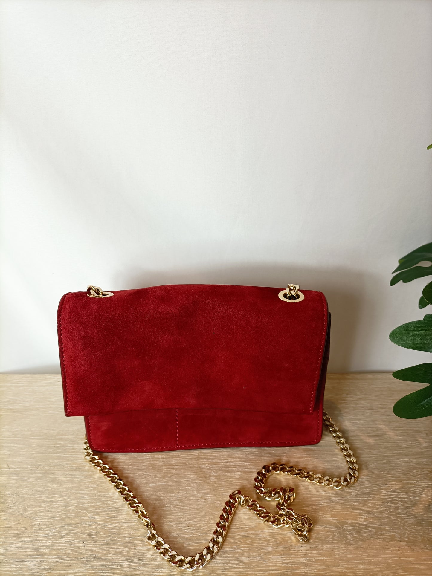 Zara. Bolso burdeos piel(tara)