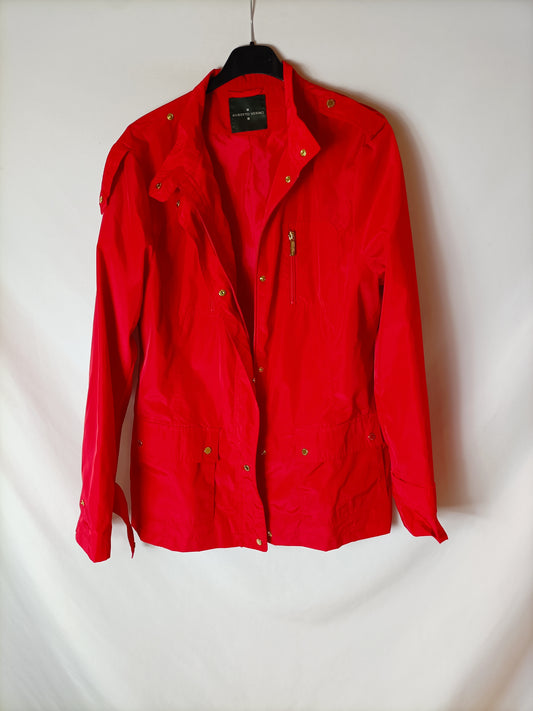 ROBERTO VERINO. Chaqueta roja corta vientos. T XL