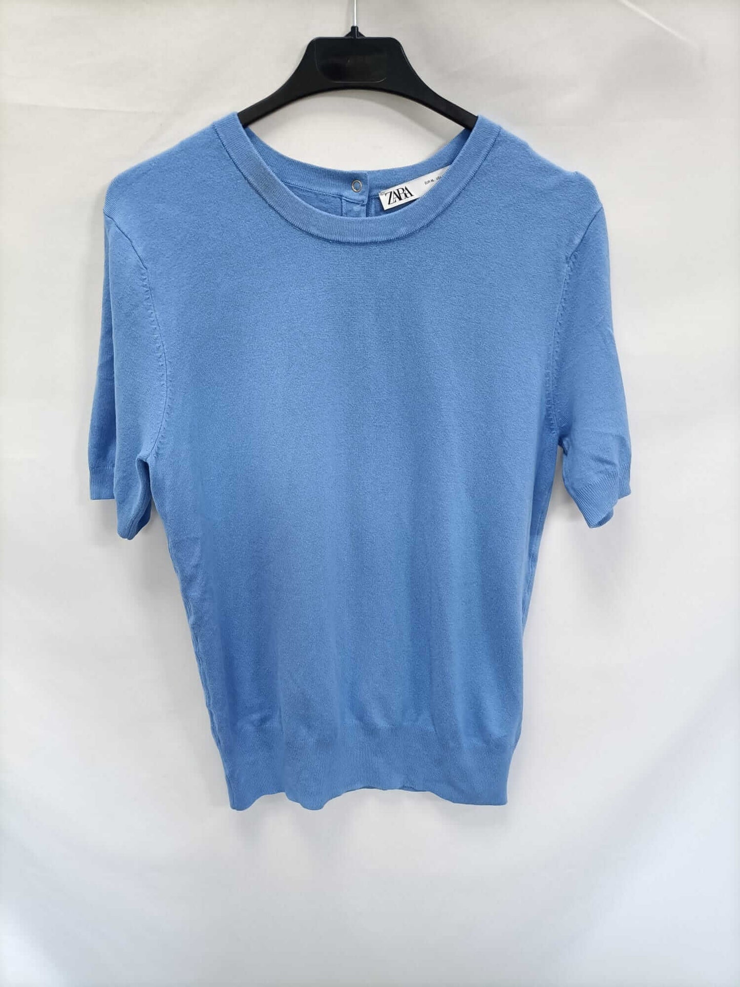 ZARA. Top punto celeste T.xl