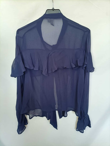 ASOS. Blusa azul volantes T. 38