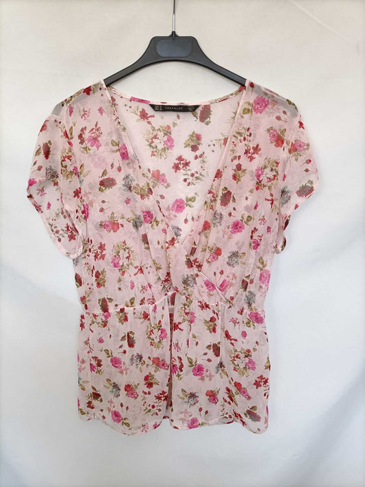 ZARA. Blusa rosa flores T.m