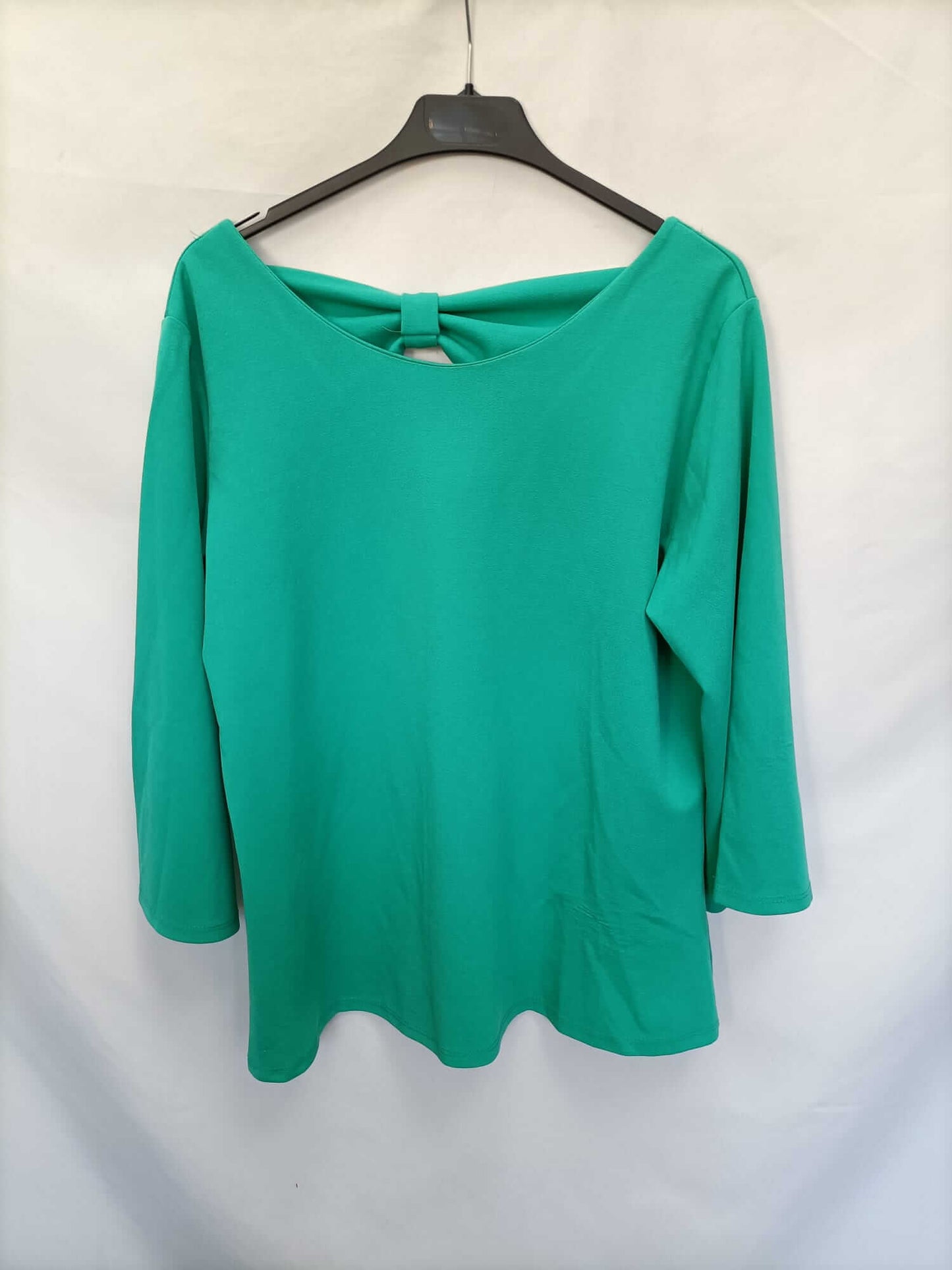 MAGUI.Top verde elástico lazadaa T.XXL