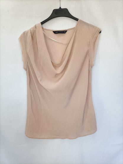 ZARA.Blusa rosa fluida T.xs