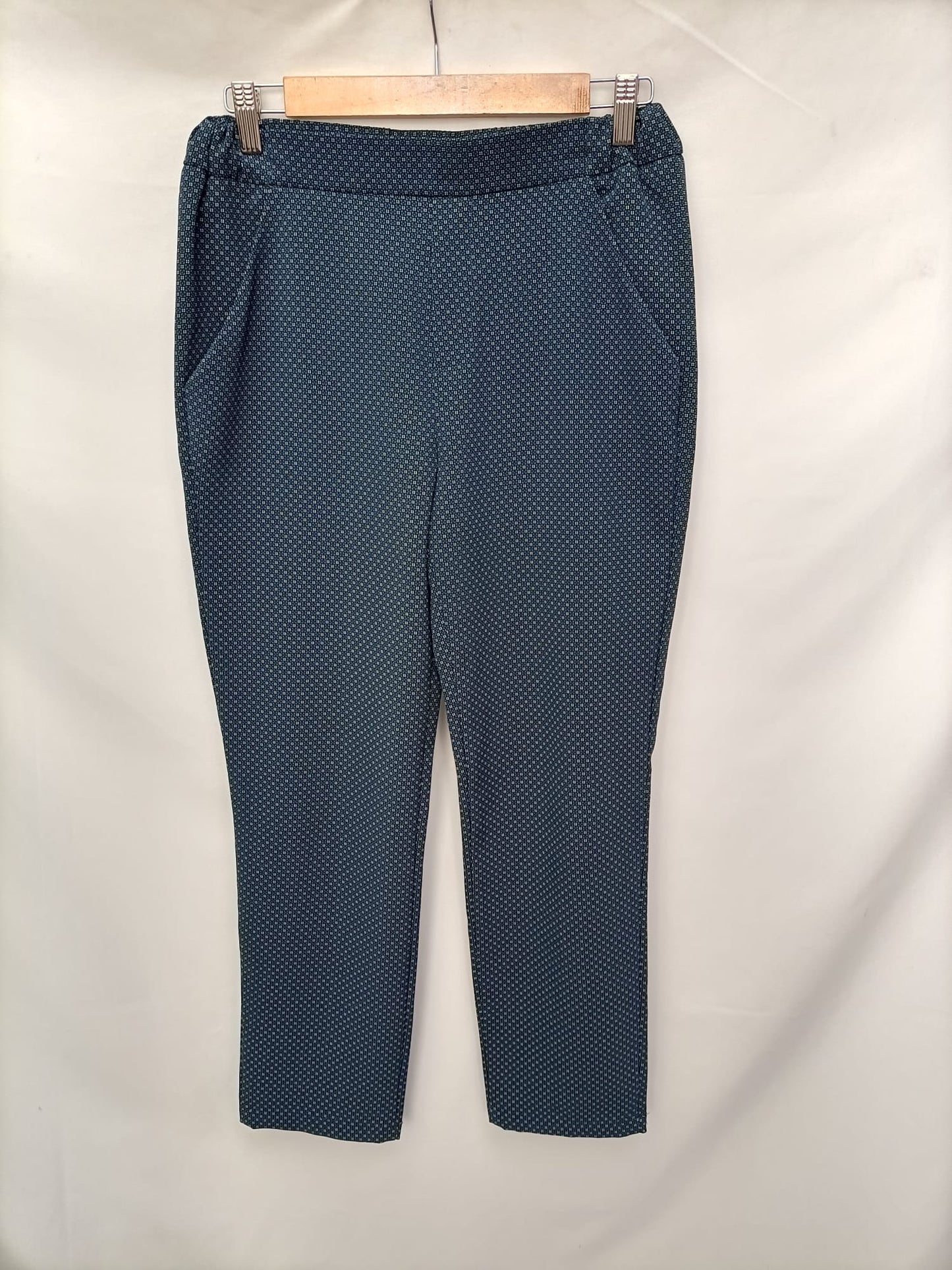 ZARA. Pantalón azul florecitas T.s