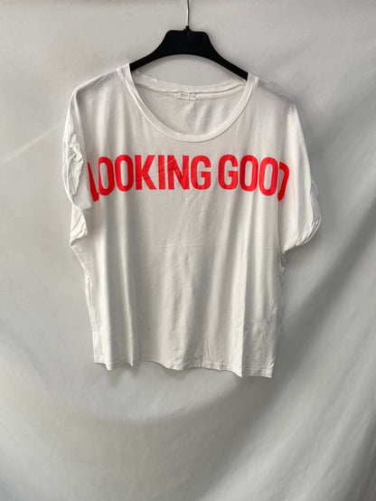 OYSHO.Camiseta blanca "looking good" T.M