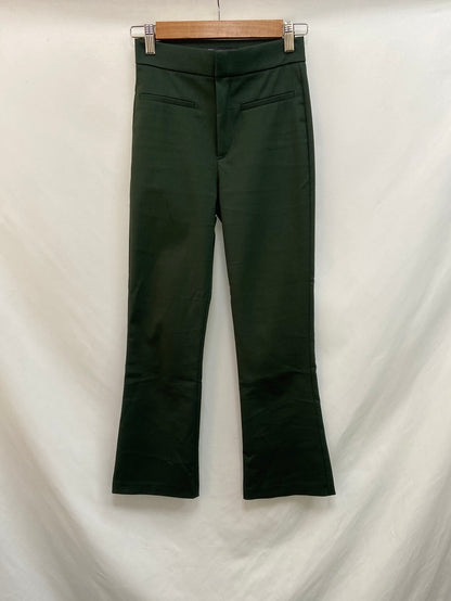 ZARA.Pantalones verdes acampanados T.xs