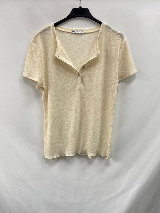 ZARA.Camiseta beige jaspeada botones T.XL