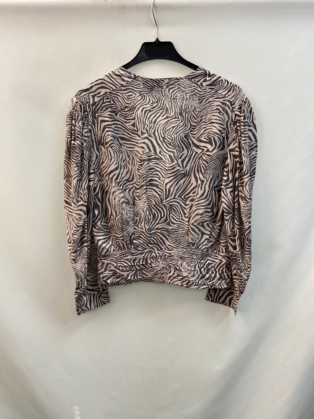 IRO.Blusa animal print cruzada T.38