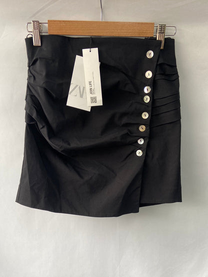 ZARA.Falda mini negra fruncida T.s