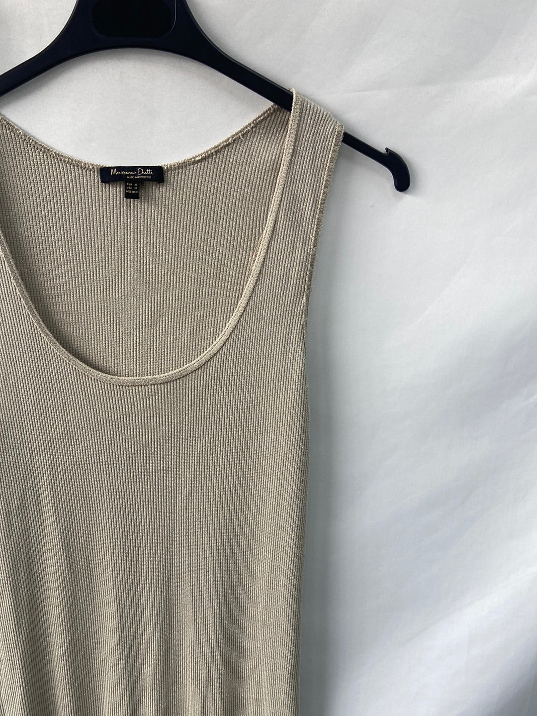 MASSIMO DUTTI.Vestido largo punto beige T.XS