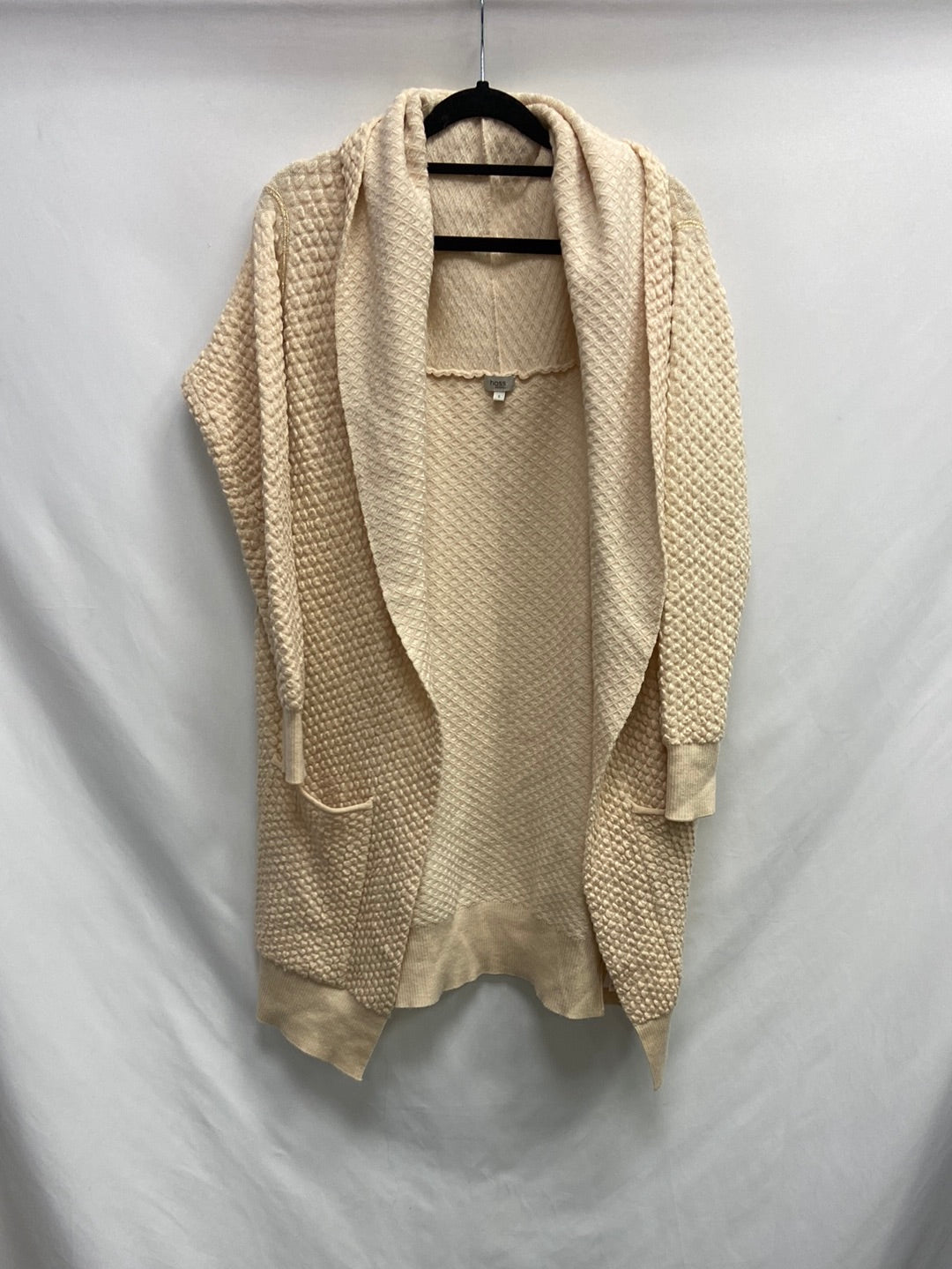 INTROPIA. Cardigans beige textura T.s