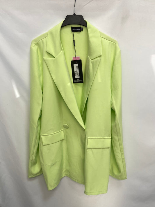 PRETTYLITTLETHING.Blazer larga verde lima T.s